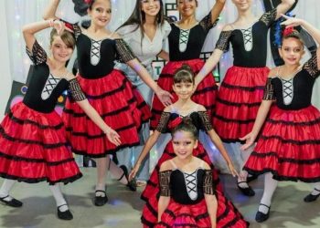Alunas da Funjuve se apresentam no Festival Santa Catarina Dança nesta quinta-feira