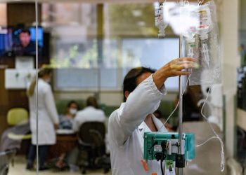 Saúde finaliza repasse dos recursos do piso da enfermagem às unidades de saúde em SC