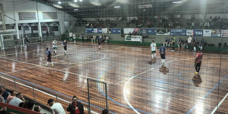 Nova Trento inicia Campeonato Municipal de Futsal Livre 2023