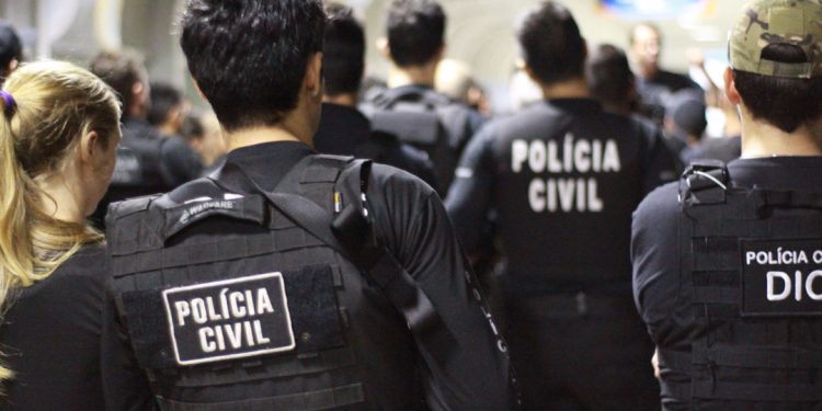 Operação conjunta desarticula uma organização criminosa responsável  por furto e adulteração de caminhonetes de luxo na cidade de Balneário Camboriú