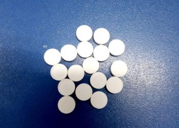 Caminhoneiro quase provoca acidentes por dirigir sem descanso na BR-116