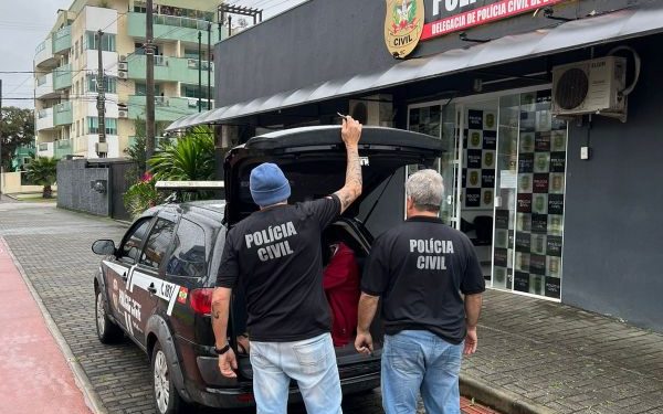 Polícia Civil prende suspeito de feminicídio tentado em Bombinhas