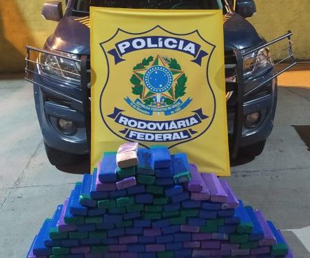 PRF localiza 108 kg de maconha em caixas de achocolatado na BR-280 em Mafra