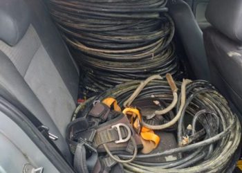 Polícia Civil prende dois homens em flagrante por furtos de fios e cabos