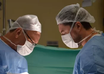 Blumenau passa a oferecer cirurgia urológica endoscópica pelo SUS em parceria com o Hospital Santa Isabel