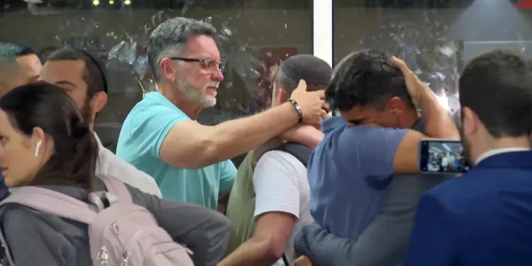 Guerra em Israel: Mais 214 Brasileiros chegaram ao Brasil nesta madrugada