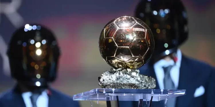 France Football realiza hoje “Bola de Ouro” tendo Messi como favorito