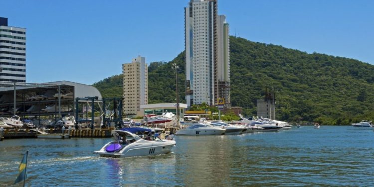 SC lidera ranking de melhores praias