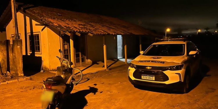 Moto furtada na SC 410 é recuperada em ação rápida da Policia Militar no bairro Galera em Canelinha