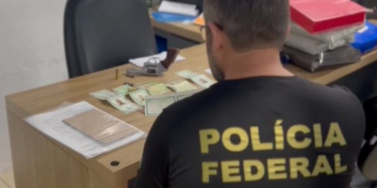 Operação da PF apura venda de Carteiras Nacionais de Habilitação falsificadas
