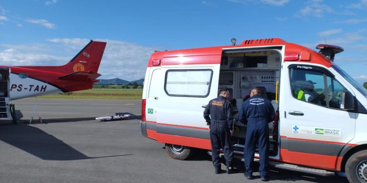 Batalhão de Operações Aéreas de SC realizaram transporte aeromédico mais distante de sua história com a aeronave “Arcanjo-06”