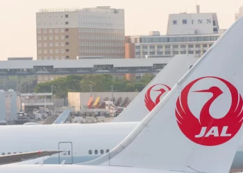 Principal cia aérea do Japão faz voo extra por causa de lutadores de sumô