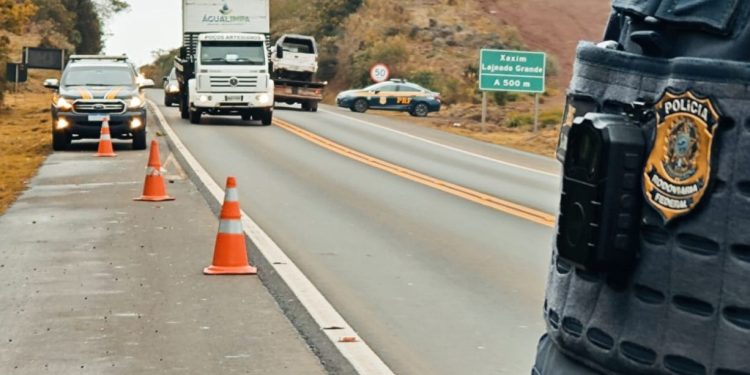 PRF inicia Operação Nossa Senhora Aparecida 2023