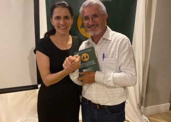 1ª Encontrão Mulheres Unidas Batistense terá palestra show com Ainor Loterio