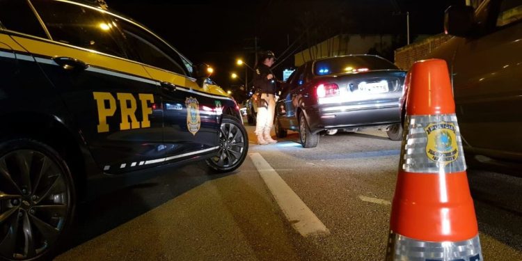 PRF inicia Operação Finados 2023