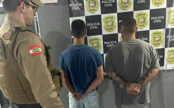 Suspeitos presos após cometerem roubo em Canelinha