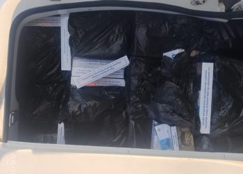 40 mil maços de cigarros contrabandeados do Paraguai são apreendidos na BR-101 em Navegantes