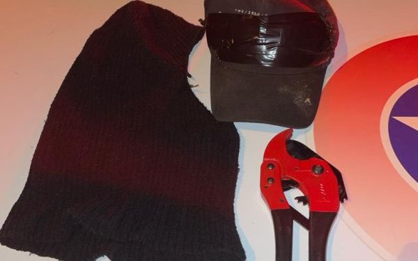 Quatro pessoas presas após furtarem fios na Estrada Geral da Galera em Canelinha