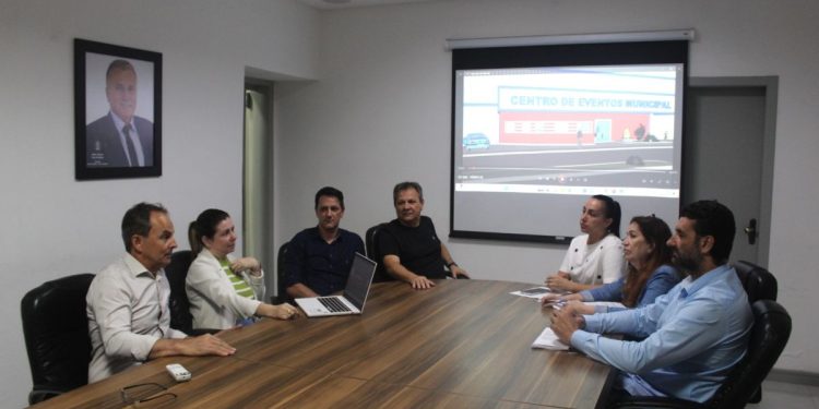 Prefeitura de São João Batista quer reformar Centro de Eventos