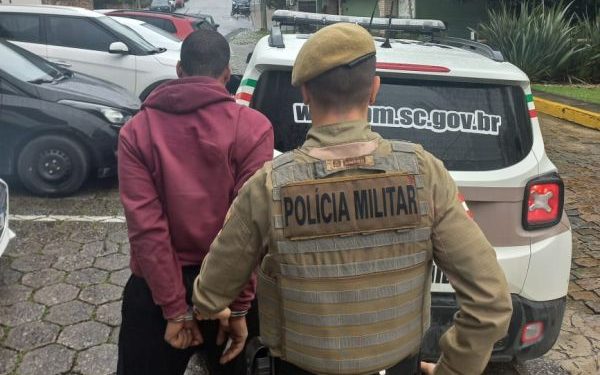 Suspeito de ter cometido homicídio no Carmelo é preso