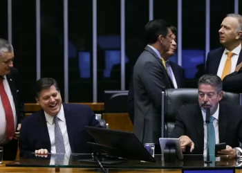 A Câmara dos Deputados aprovou, em primeiro turno, o texto fundamental da reforma tributária