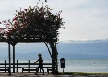 Na noite da virada de ano, o cenário climático em Santa Catarina promete ser marcado por algumas mudanças.