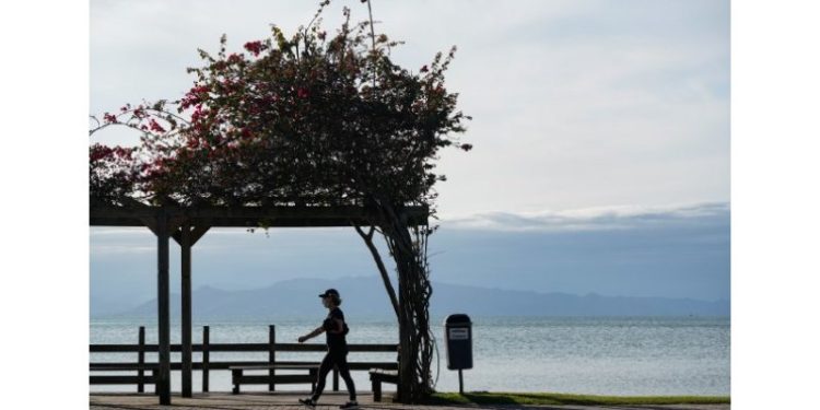 Na noite da virada de ano, o cenário climático em Santa Catarina promete ser marcado por algumas mudanças.
