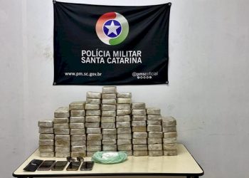 Quatro pessoas são detidas com mais de 80 kg de crack em Blumenau