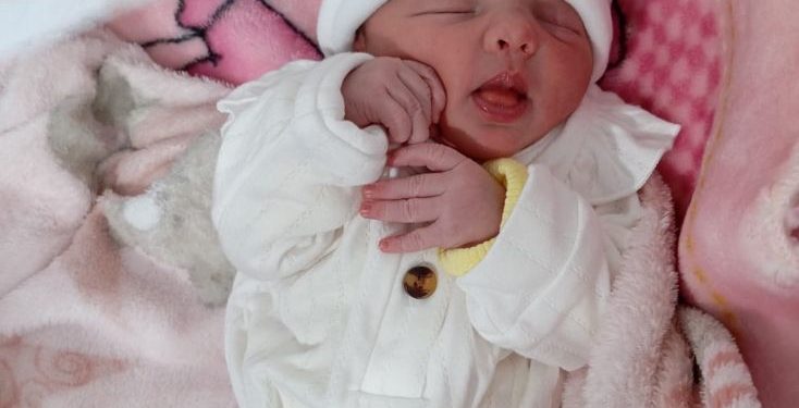 Alana é a primeira bebê de 2024 a nascer em São João Batista