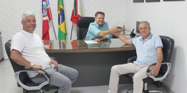 Élio Peixer é o novo diretor da Intendência Distrital de Tigipió