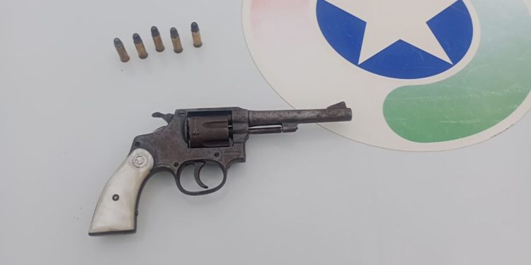 HOMEM AMEAÇA MATAR A PRÓPRIA FAMÍLIA E É PRESO EM SÃO JOÃO BATISTA