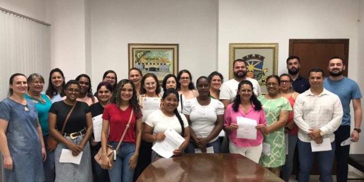 Mais 40 novos servidores tomam posse na Prefeitura de Nova Trento