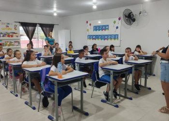Na volta às aulas, rede municipal de São João Batista recebe estudantes com novidades