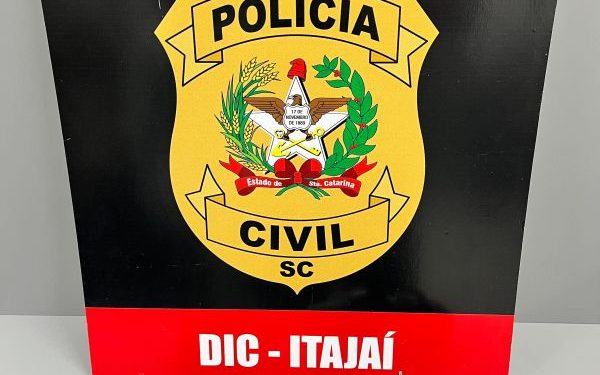 DIC Itajaí apreende arma de fogo furada após denúncia