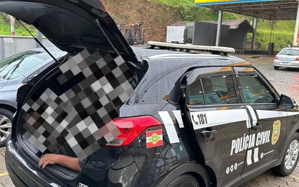 Polícia Civil prende suspeito de abusar sexualmente da própria filha em Nova Trento