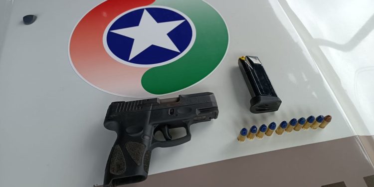Polícia Militar de São João Batista apreende arma de fogo