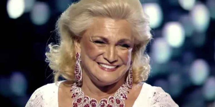 Acervo de obras de arte de Hebe Camargo vão a leilão