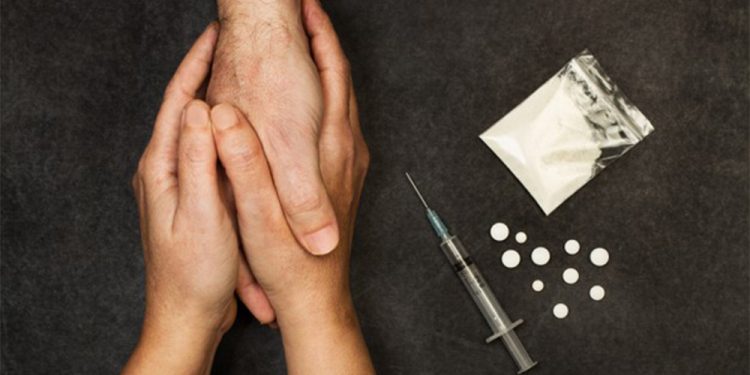 Câmara de Florianópolis aprova projeto de internação involuntária