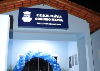Canelinha inaugura nova Escola do Cobre com o nome de Flávia Godinho Mafra