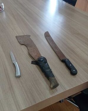 Homem com facão e machadinha invade Prefeitura de Massaranduba