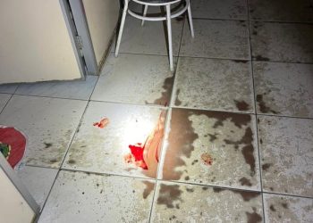 Homens encapuzados dispararam dez vezes contra residência em Tijucas