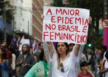 Brasil tem aumento da taxa de feminicídio em 1,6%
