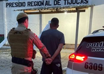 Polícia Militar captura homem procurado durante barreira Policial em Canelinha