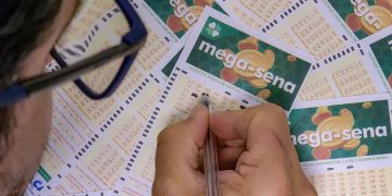 Aposta leva sozinha R$102 milhões