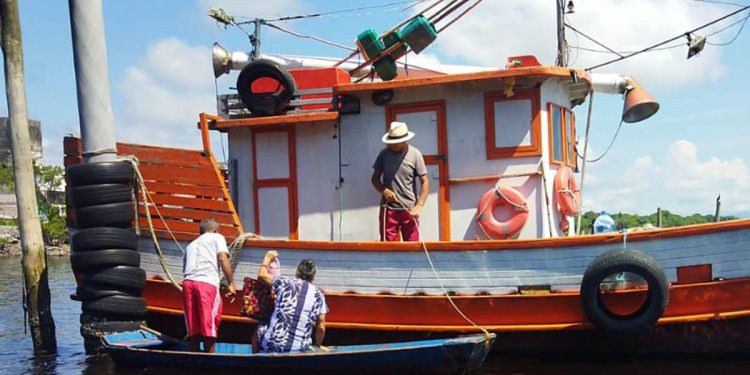 Curso de Carpintaria Naval para jovens está com inscrições abertas em Tijucas