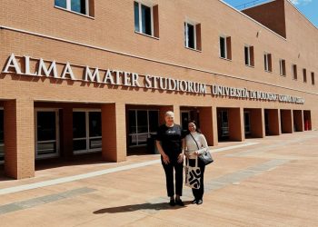 Em busca de parceria, gestão superior da Unifebe visita a Universidade de Bologna