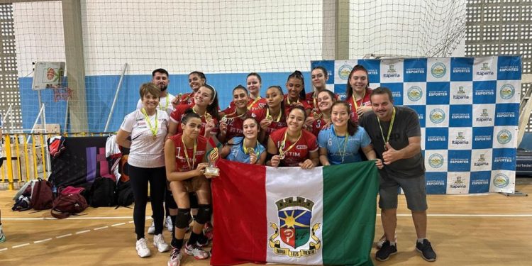 Voleibol Nova Trento é campeã da etapa microrregional dos Joguinhos Abertos