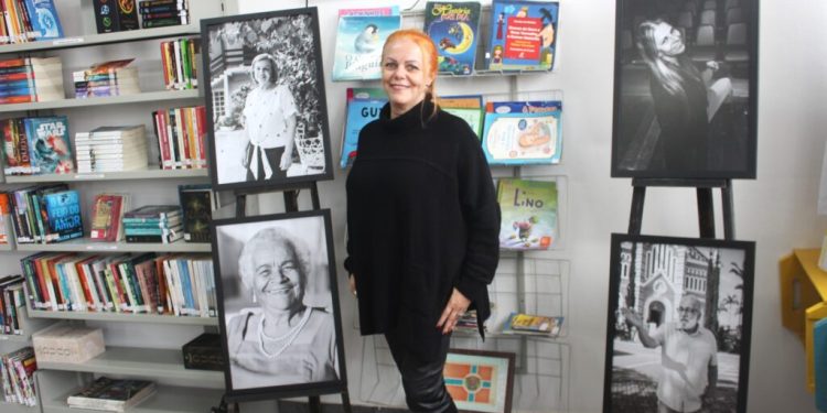 Lei Paulo Gustavo: Biblioteca Pública Municipal recebe exposição do projeto “Resgatando Memórias”