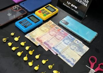 Após denúncias três pessoas presas e droga encontrada