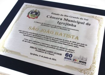 São João Batista recebe placa de agradecimento da Câmara de Vereadores de Igrejinha/RS
